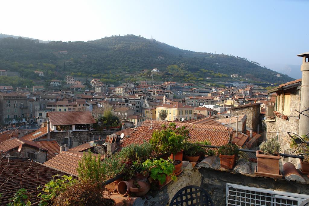 B&B Il Libro Verde Dolceacqua Εξωτερικό φωτογραφία
