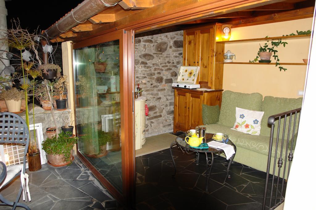 B&B Il Libro Verde Dolceacqua Εξωτερικό φωτογραφία
