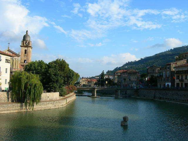 B&B Il Libro Verde Dolceacqua Εξωτερικό φωτογραφία