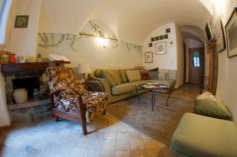 B&B Il Libro Verde Dolceacqua Εξωτερικό φωτογραφία