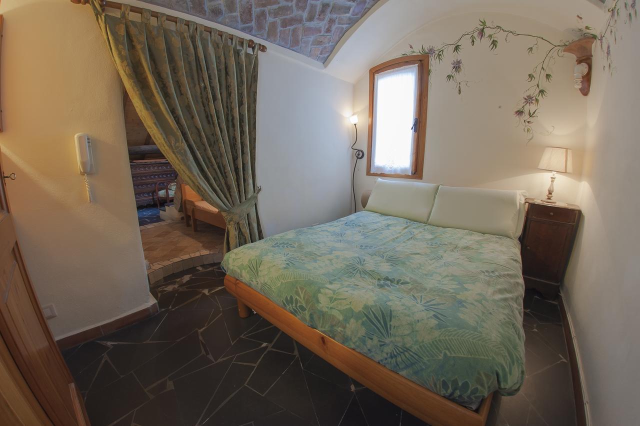 B&B Il Libro Verde Dolceacqua Εξωτερικό φωτογραφία